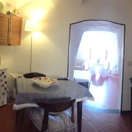 Casa Storica Centro 4 P.l. * San Remo